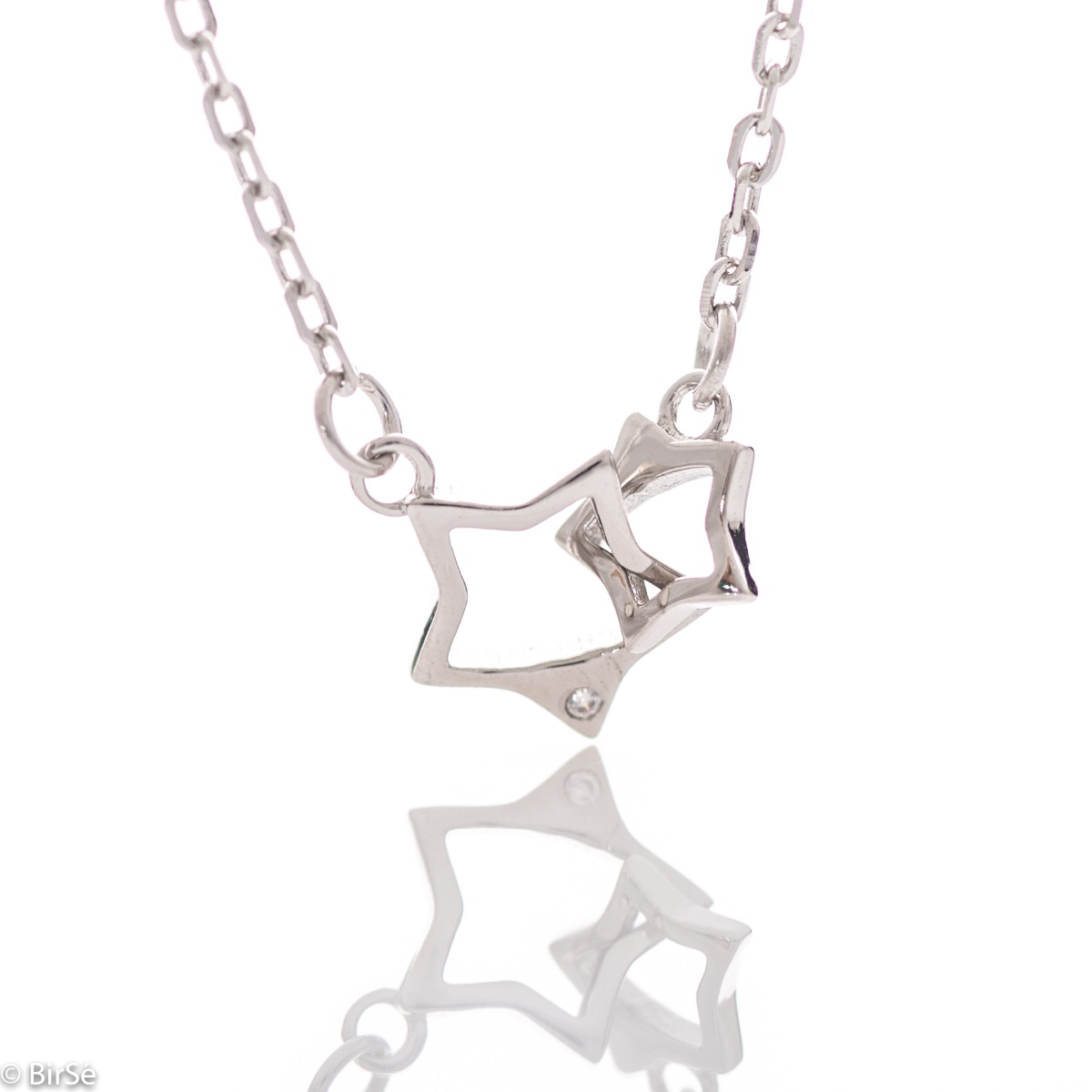 Extremely fine silver necklace with small elements of two interlaced stars and delicate workmanship entirely of shiny rhodium silver.