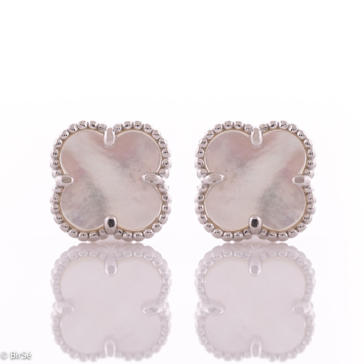 Silver earrings - Mother of pearl clovers