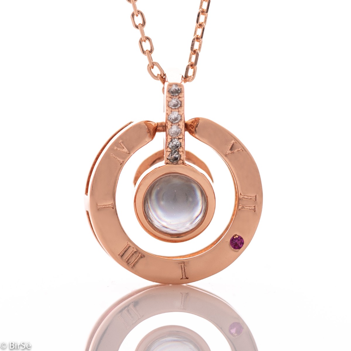 It's time to say "I love you" to your sweetheart. This is extremely easy with the new necklace from Birse, whose magic stone says "I love you" in 100 languages.