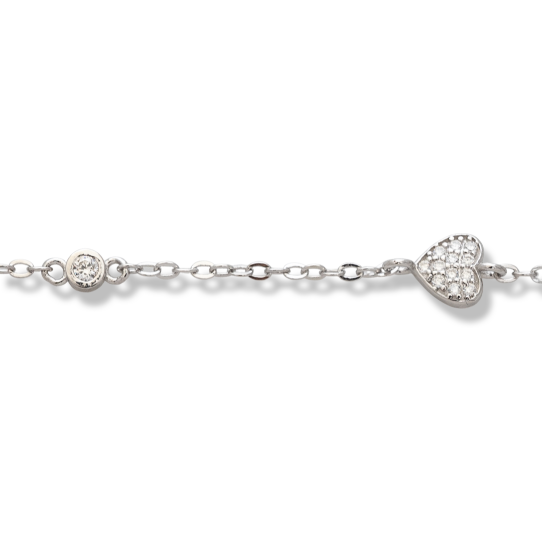 Captivating bracelet in rhodium-plated silver with a small heart. The delicate women's bracelet with a heart and sparkling zircons is a wonderful proposal from BirSe for a gift to the beloved woman.