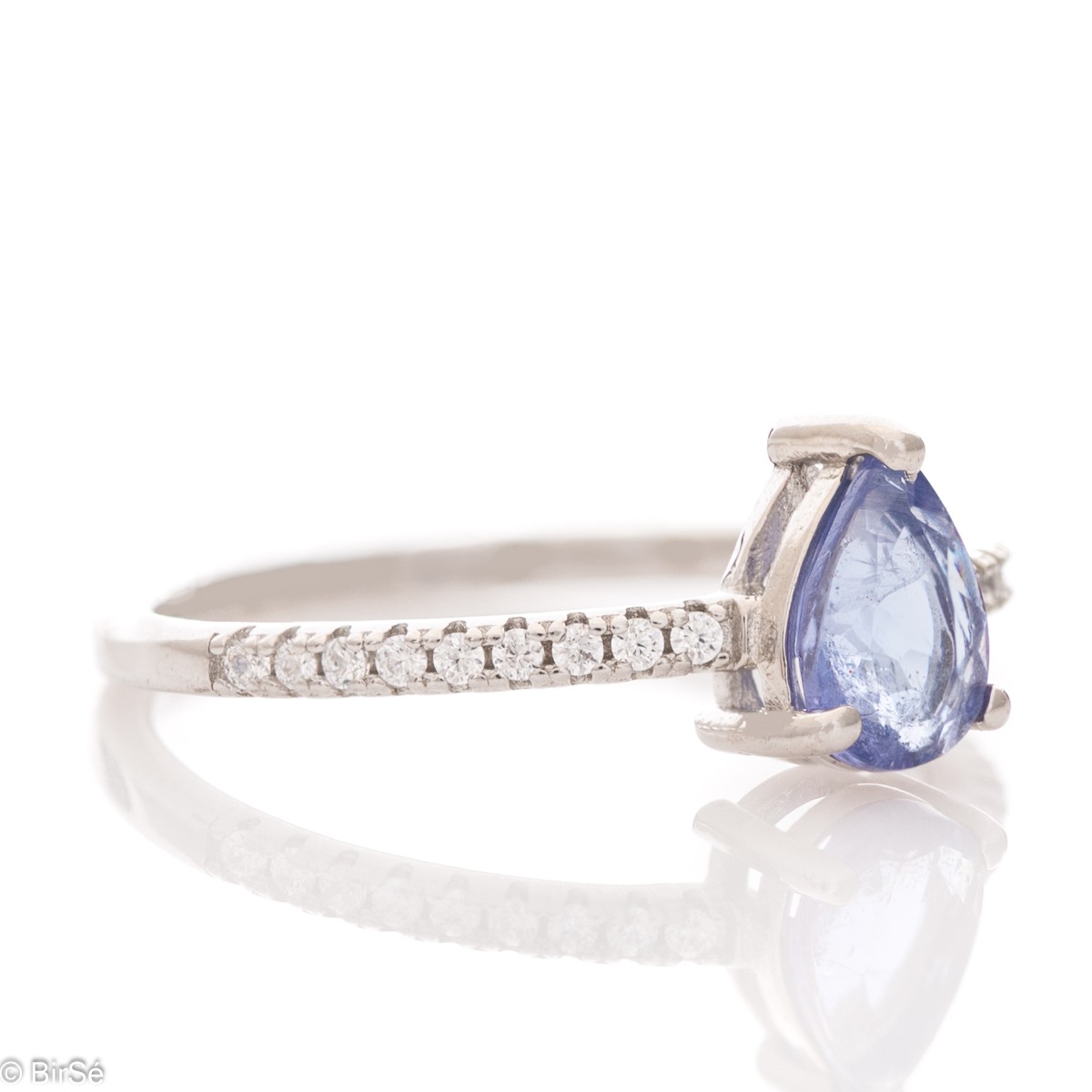 Silver ring - Natural Tanzanite 0,60 ct.