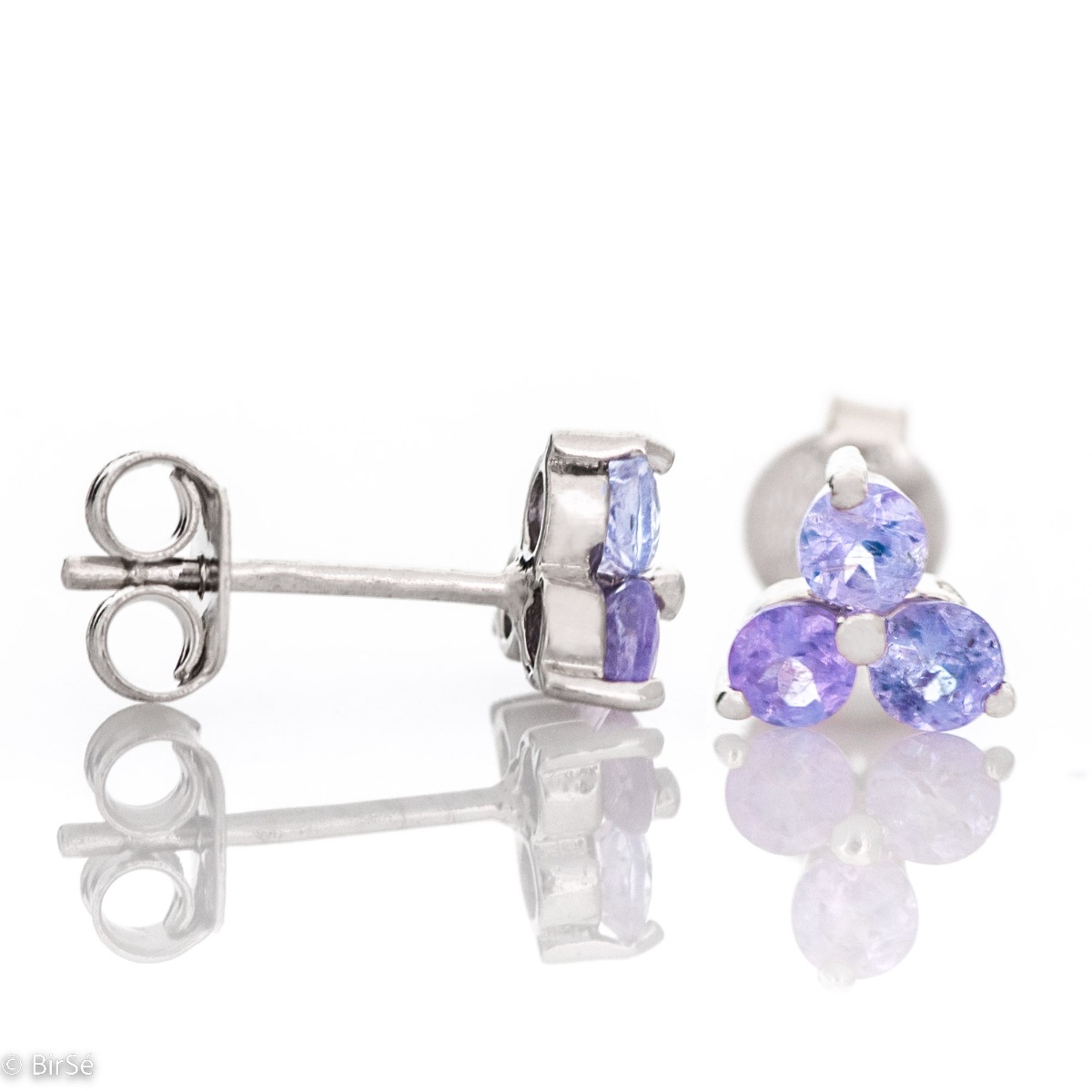 Light and spectacular - these are the earrings made of rhodium silver and natural tanzanite, which with their delicate shape will add grace to your face.